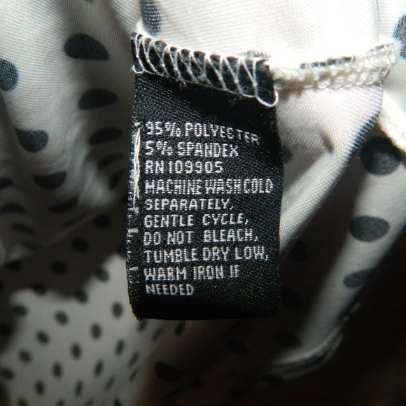 INOIS Ruched Side Ruffle Blouse Size XL (R-55) - Picture 4 of 5